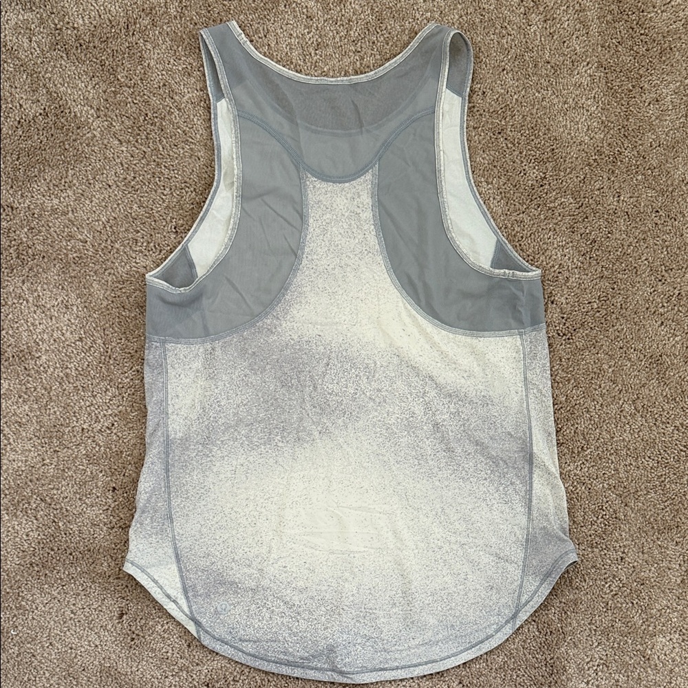 Lululemon top - Picture 2 of 3